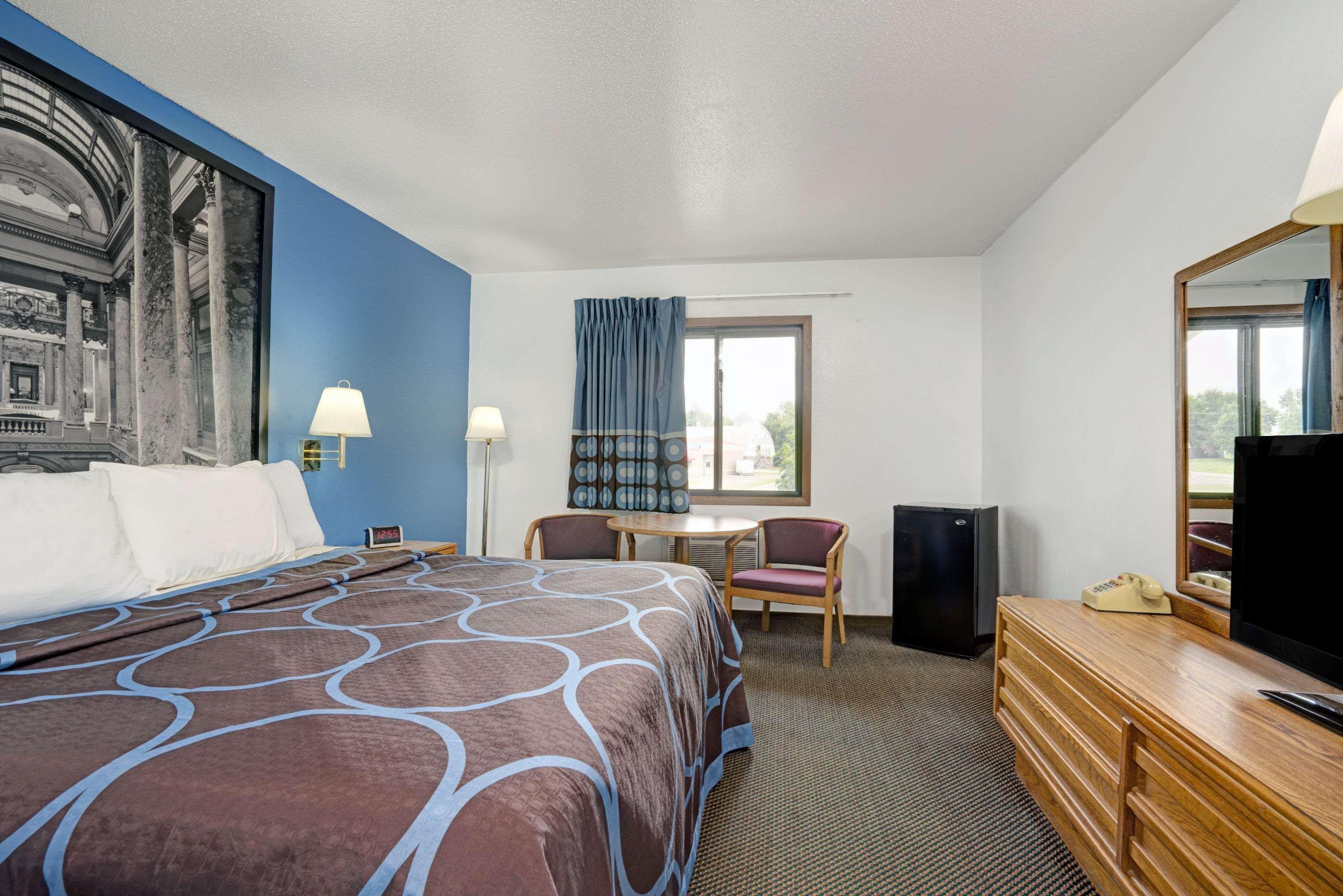 Super 8 By Wyndham Buffalo Exterior foto