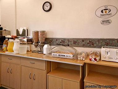 Super 8 By Wyndham Buffalo Restaurant foto